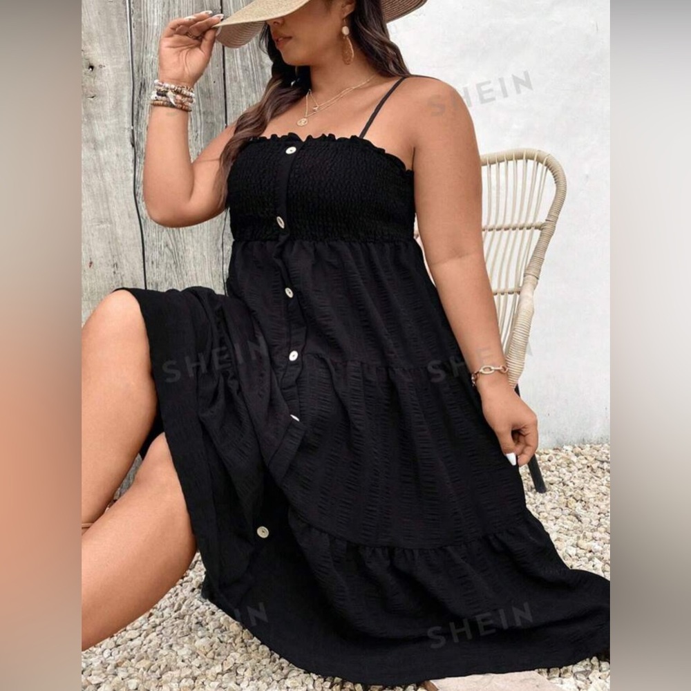 Shein Curve+ Plus Size Women's Button Decorated R… - image 1